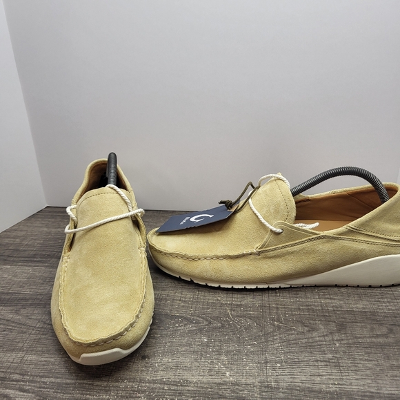 OluKai Ka\'a Driver Italian Suede Leather Loafer Shoes Golden Sand Slip On Men 10